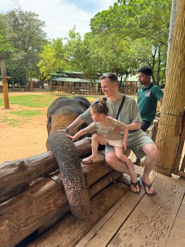 Day 11: Transfer to Kegalle & Visit Peradeniya Botanical Gardens
